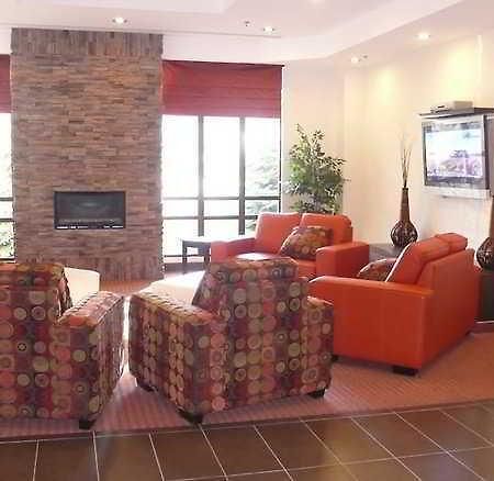 Niagara Plaza Hotel By Fairbridge Esterno foto
